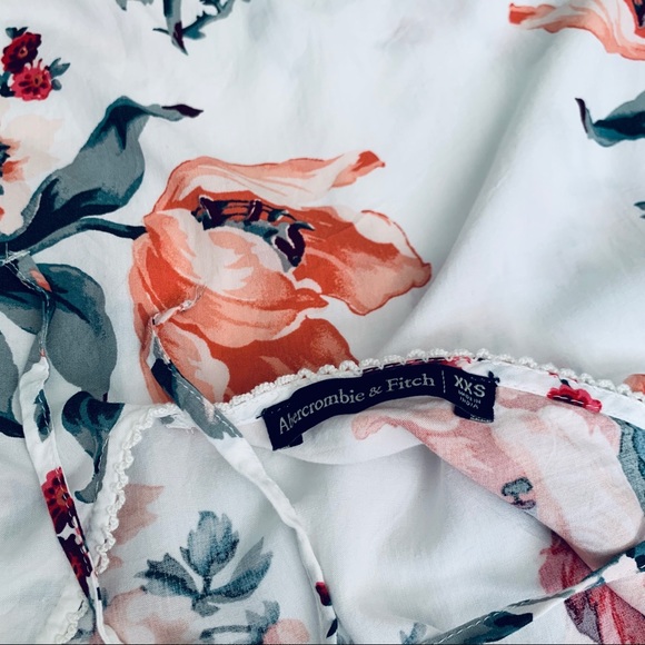 Cropped t-shirt - Picture 5 of 5